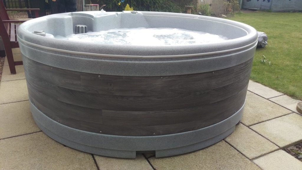 quatrospa hot tub